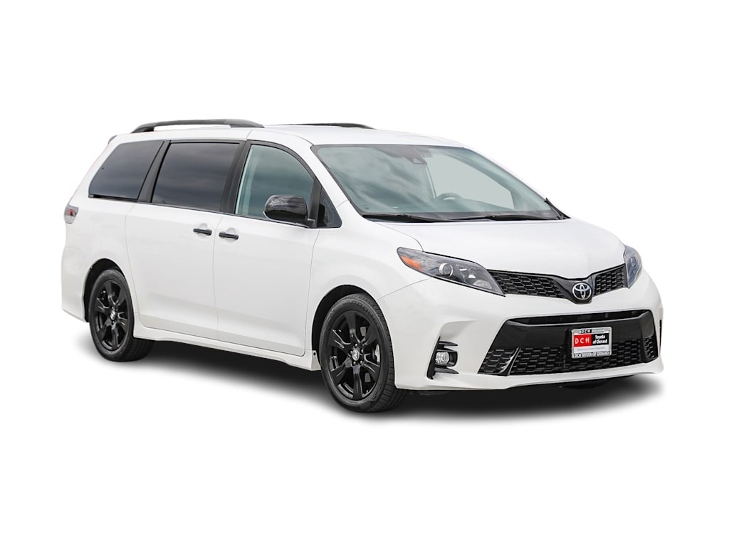 Thumbnail: 2020 Toyota Sienna - 17