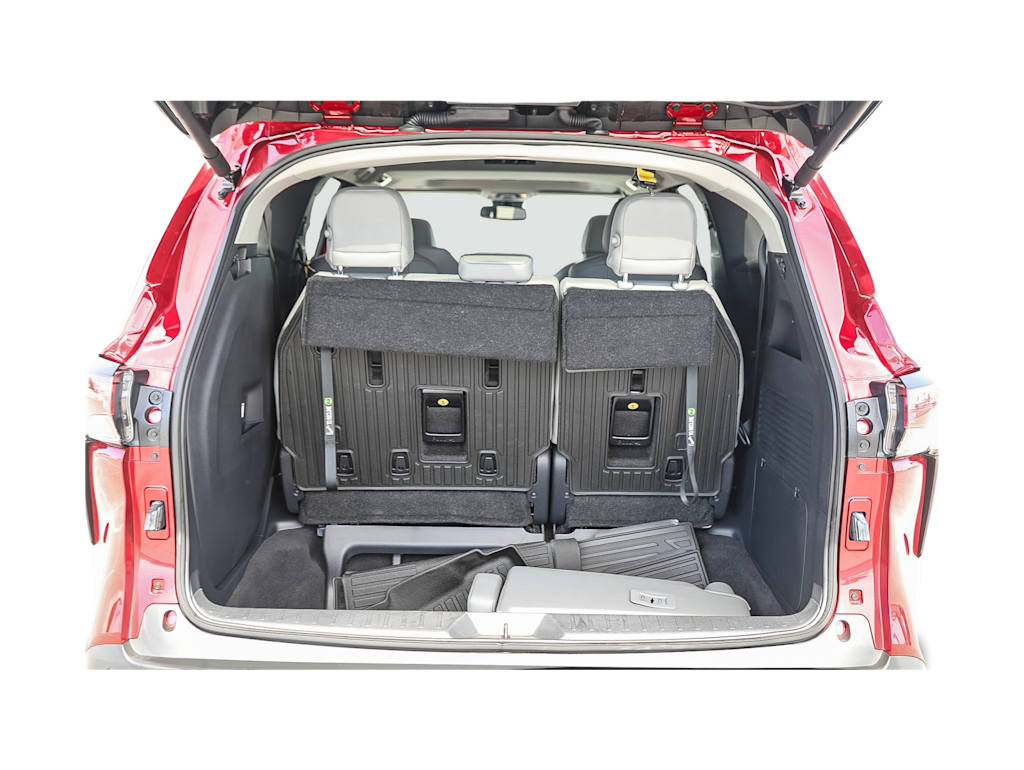 Thumbnail: 2026 Toyota Sienna - 16