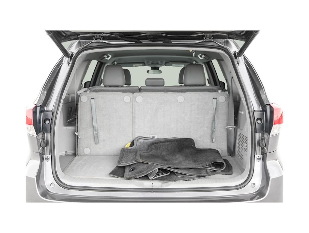 2018 Toyota Highlander Plus 15