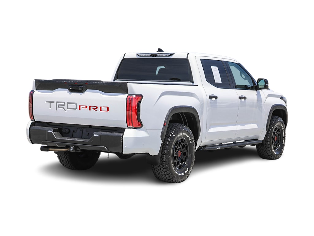 Thumbnail: 2022 Toyota Tundra - 19