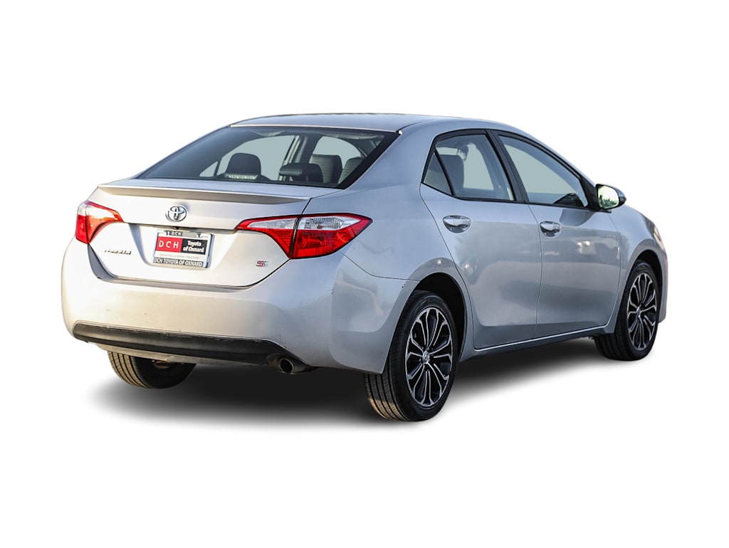 Thumbnail: 2015 Toyota Corolla - 18