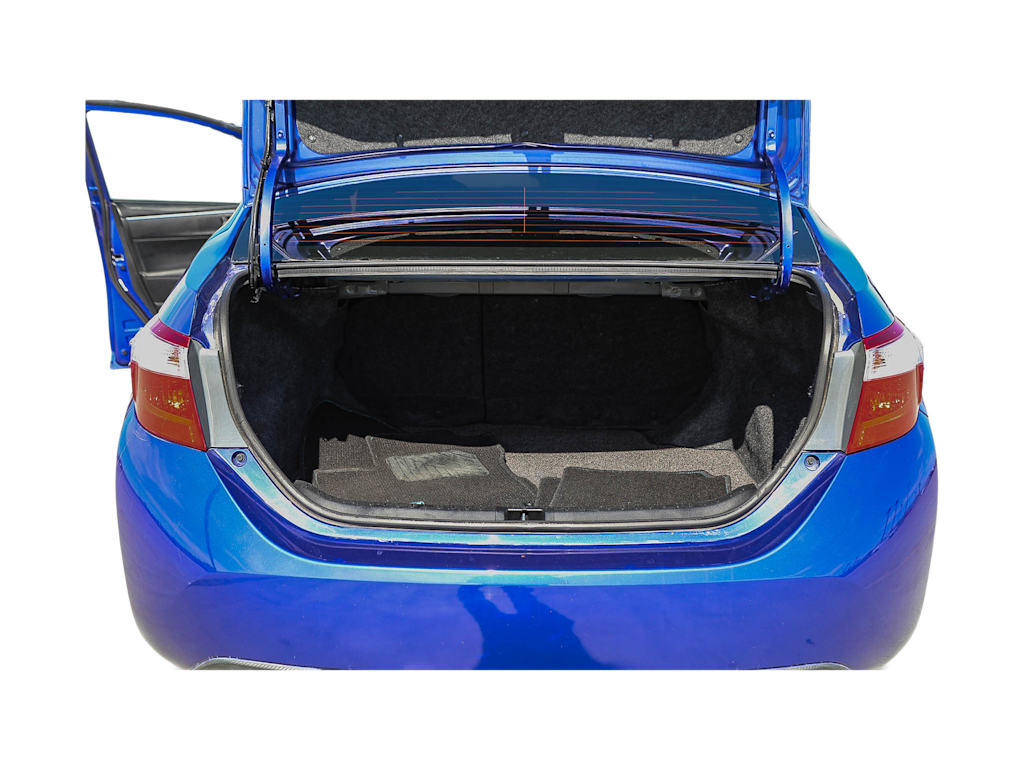 Thumbnail: 2015 Toyota Corolla - 17