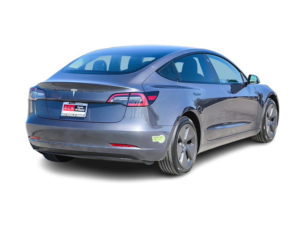 Thumbnail: 2023 Tesla Model 3 - 16
