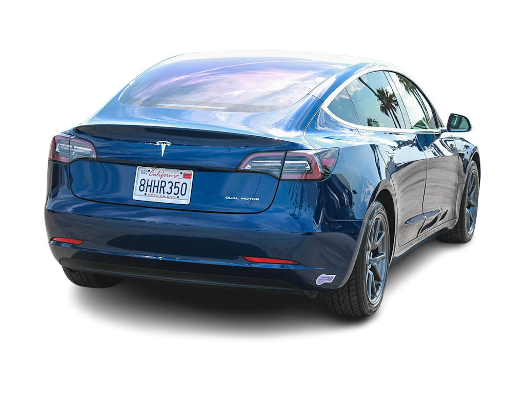 Thumbnail: 2018 Tesla Model 3 - 15