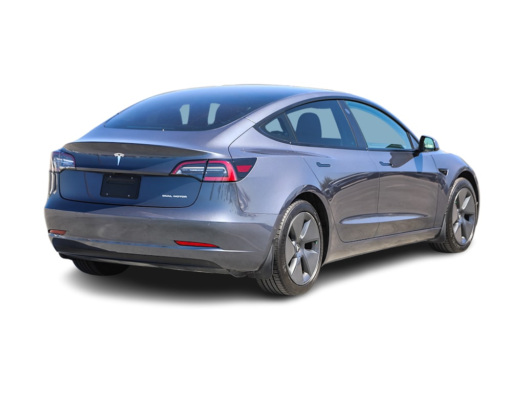 Thumbnail: 2022 Tesla Model 3 - 16