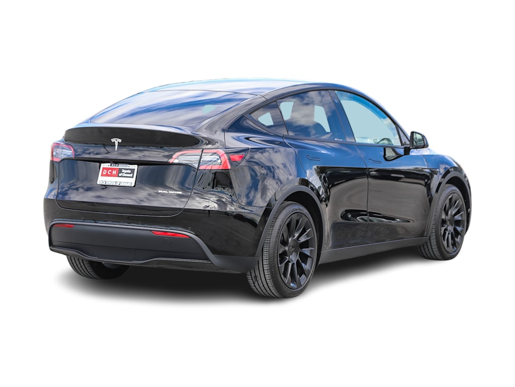 Thumbnail: 2020 Tesla Model Y - 15