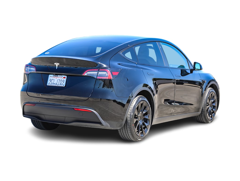 Thumbnail: 2022 Tesla Model Y - 16