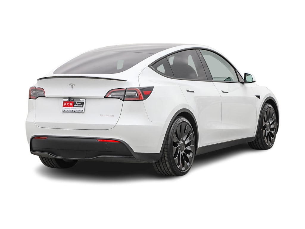 Thumbnail: 2022 Tesla Model Y - 17