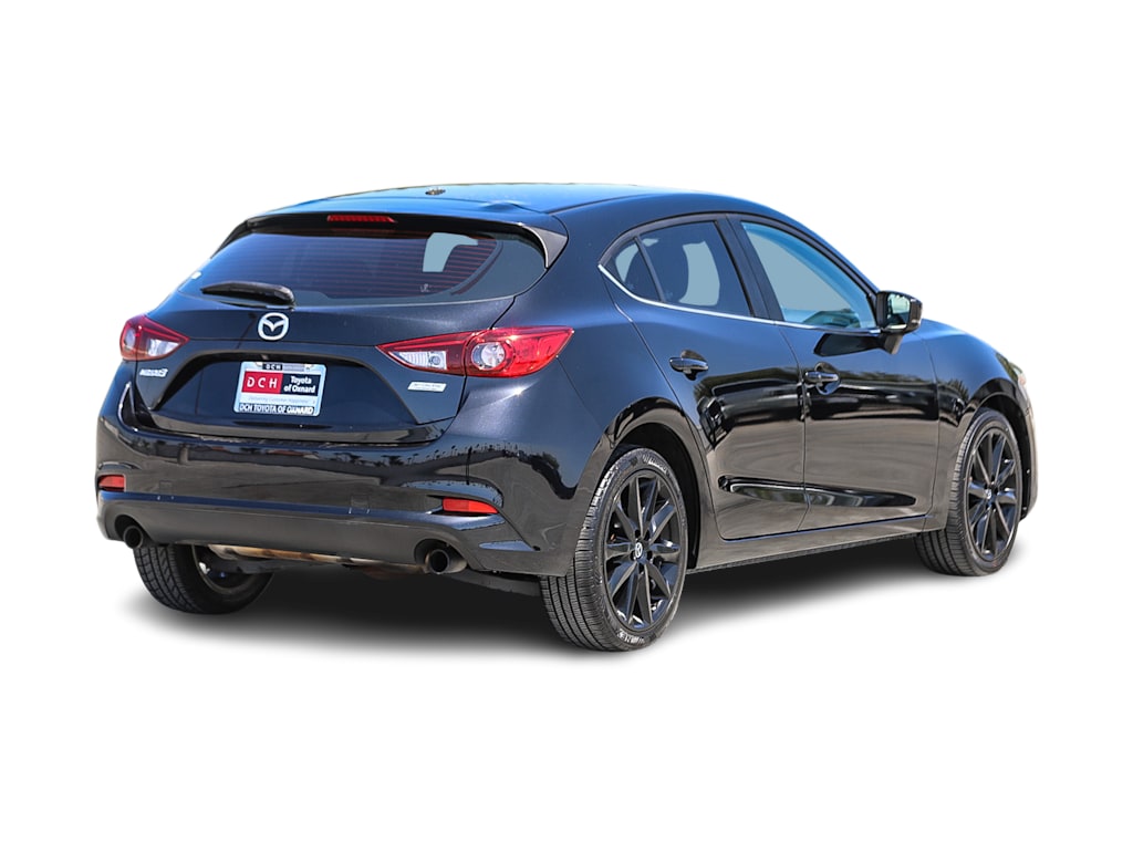 Thumbnail: 2017 Mazda Mazda3 - 18