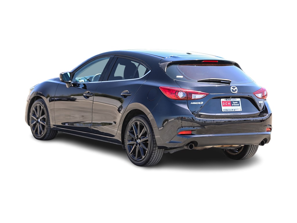 Thumbnail: 2017 Mazda Mazda3 - 3