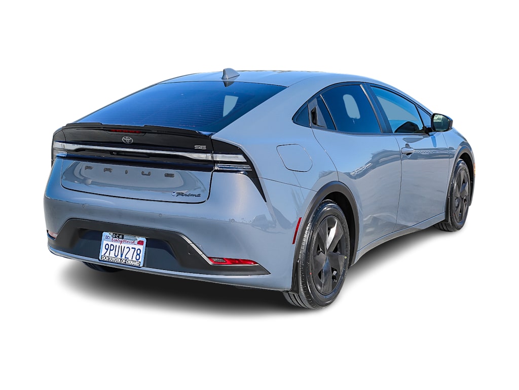 Thumbnail: 2024 Toyota Prius Prime - 16