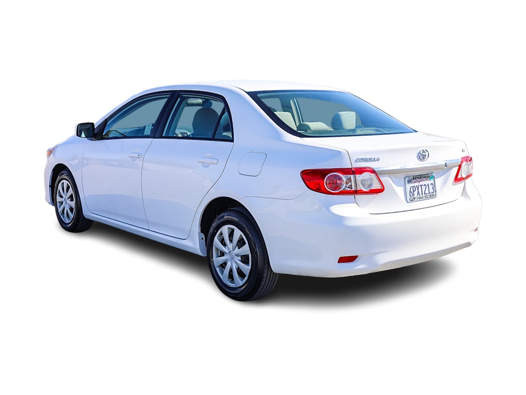 Thumbnail: 2011 Toyota Corolla - 3