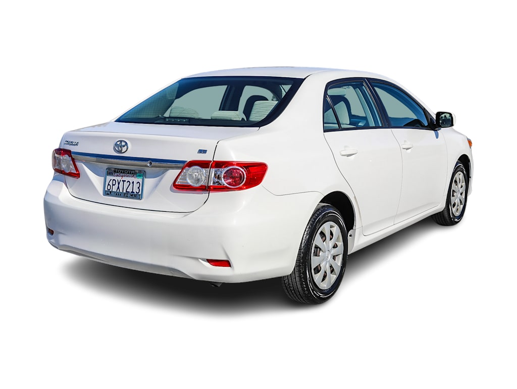 Thumbnail: 2011 Toyota Corolla - 17