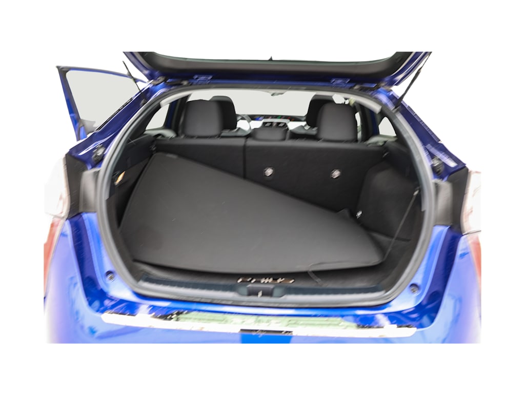 2016 Toyota Prius Three 16