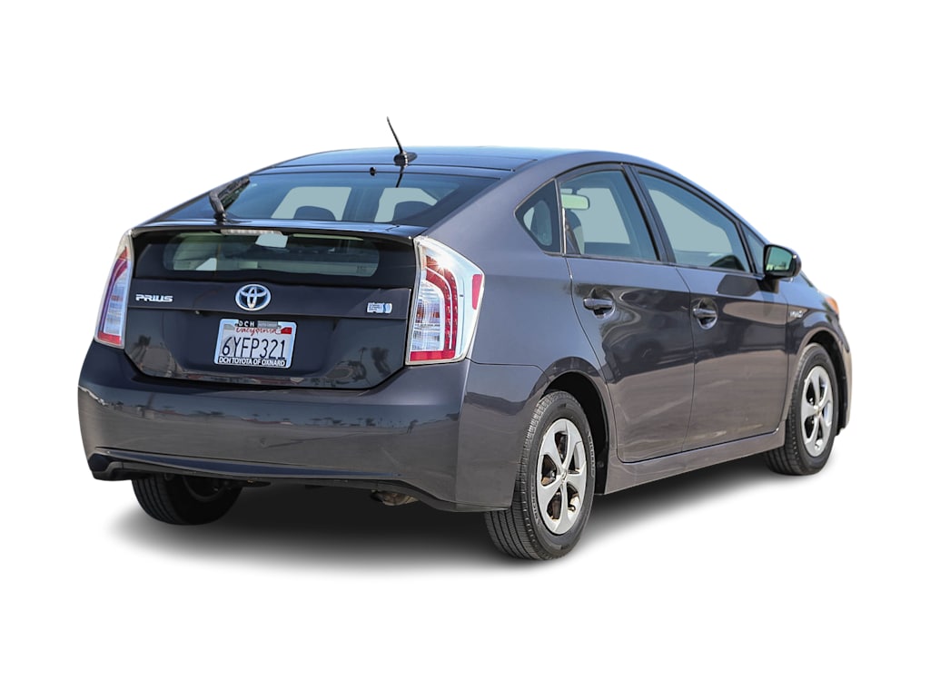 Thumbnail: 2013 Toyota Prius - 17