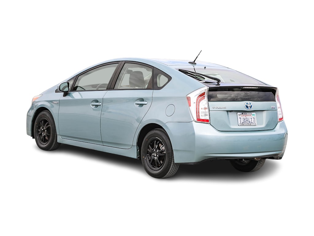 Thumbnail: 2015 Toyota Prius - 3