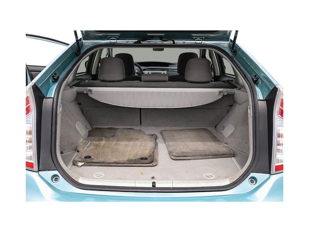 Thumbnail: 2015 Toyota Prius - 15