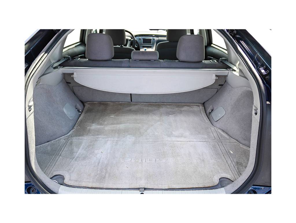 Thumbnail: 2015 Toyota Prius - 17