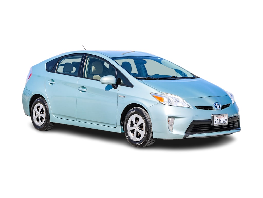 Thumbnail: 2014 Toyota Prius - 18