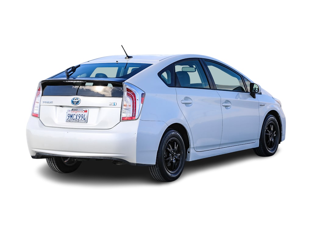 Thumbnail: 2015 Toyota Prius - 19