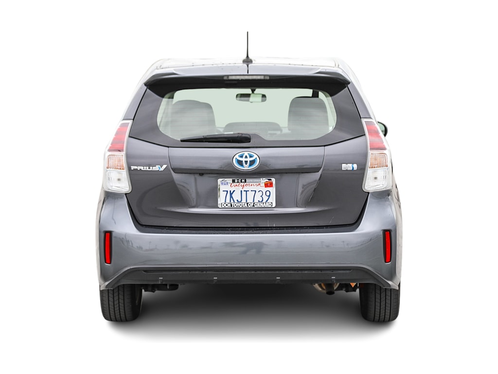 Thumbnail: 2015 Toyota Prius v - 4