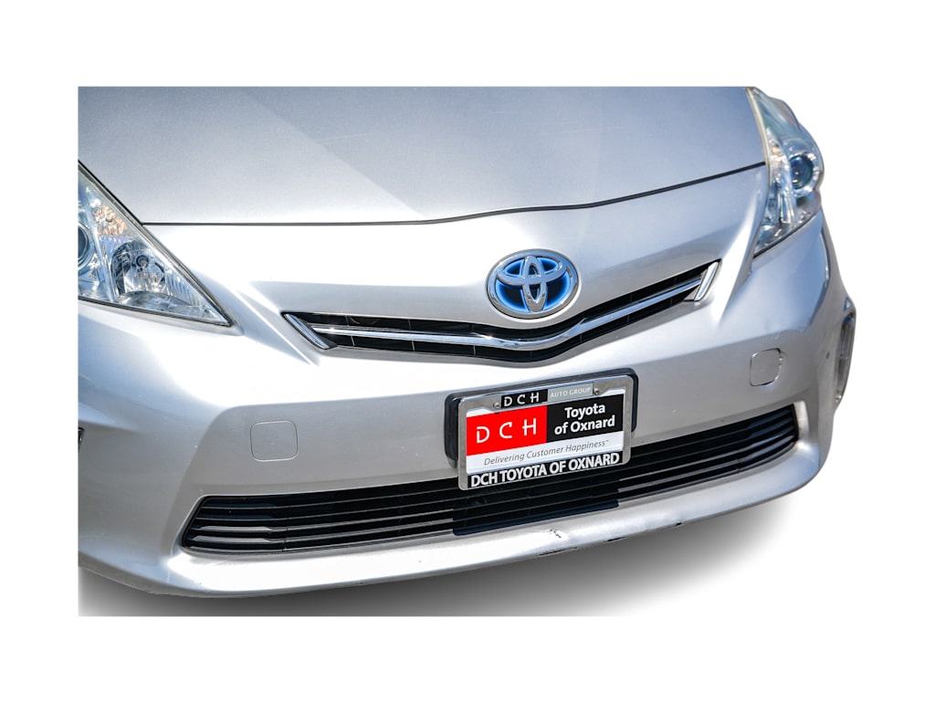 Thumbnail: 2013 Toyota Prius v - 20