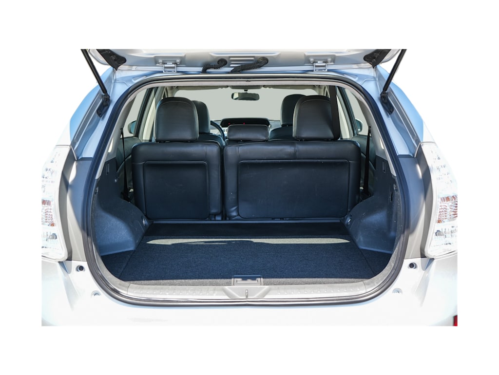 Thumbnail: 2013 Toyota Prius v - 16