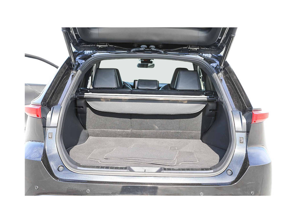 Thumbnail: 2023 Toyota Venza - 16