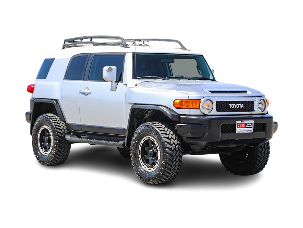 Thumbnail: 2007 Toyota FJ Cruiser - 17