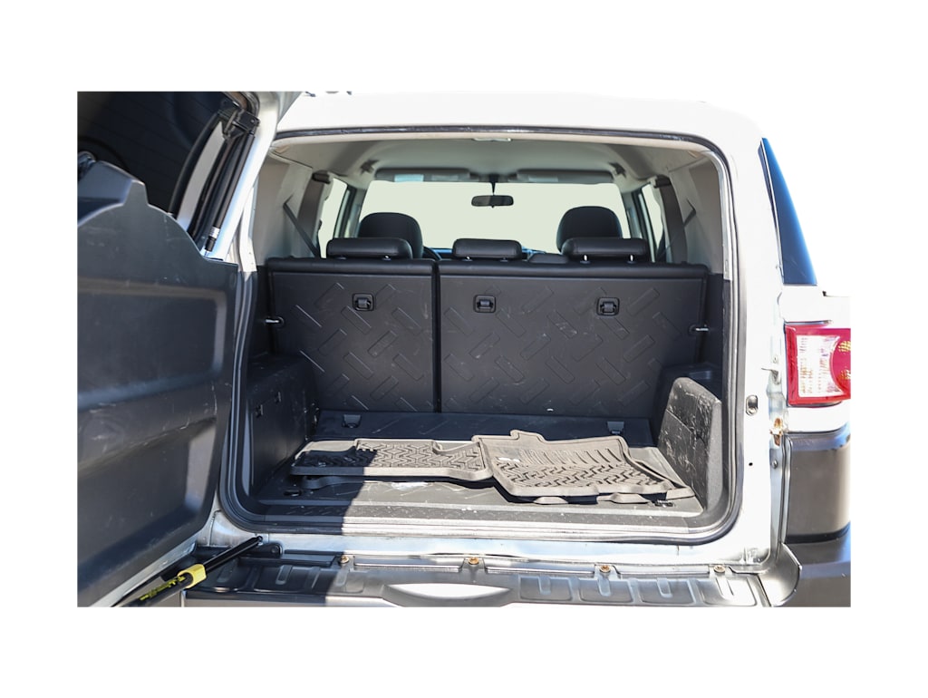 Thumbnail: 2007 Toyota FJ Cruiser - 16