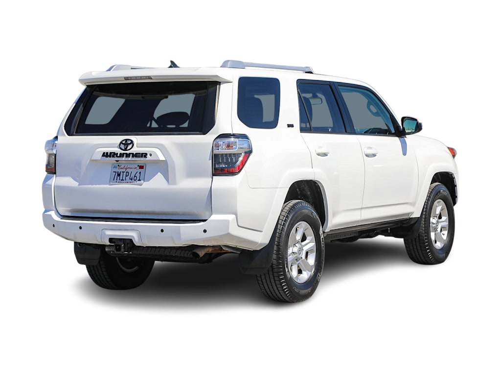 Thumbnail: 2015 Toyota 4Runner - 19