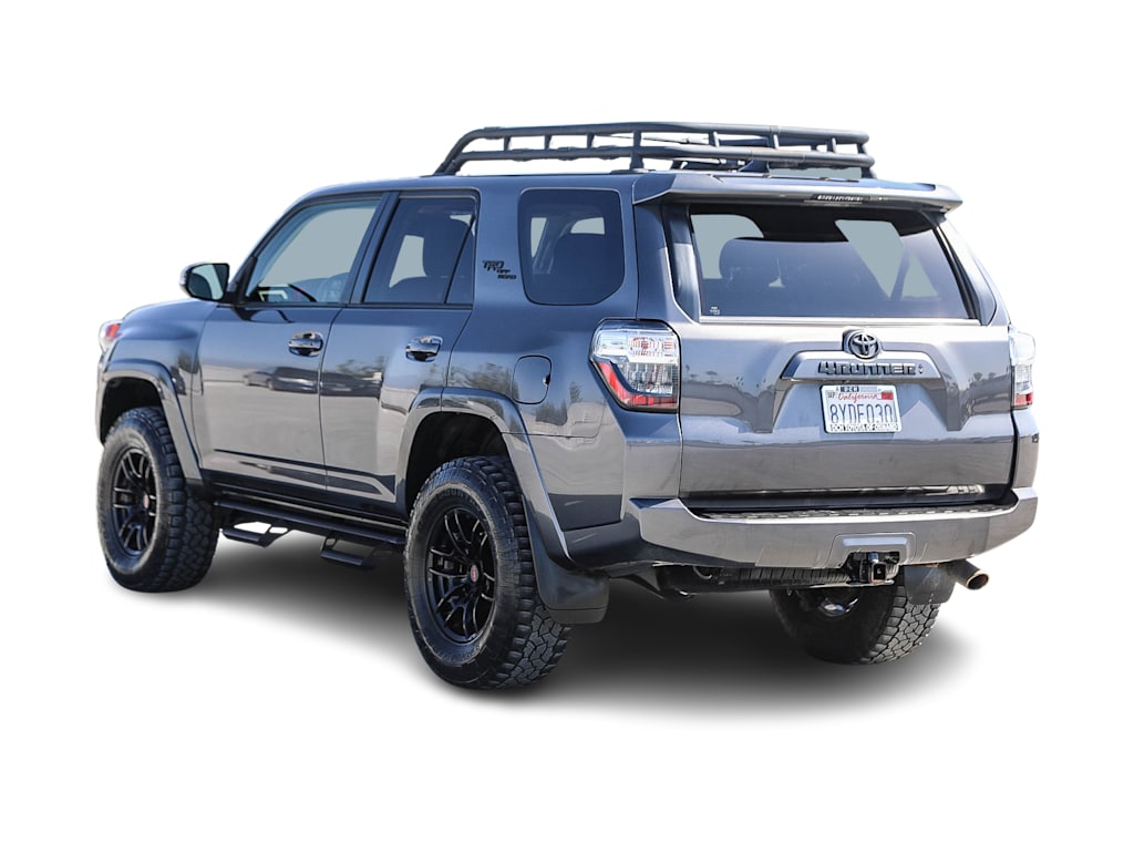 Thumbnail: 2021 Toyota 4Runner - 3