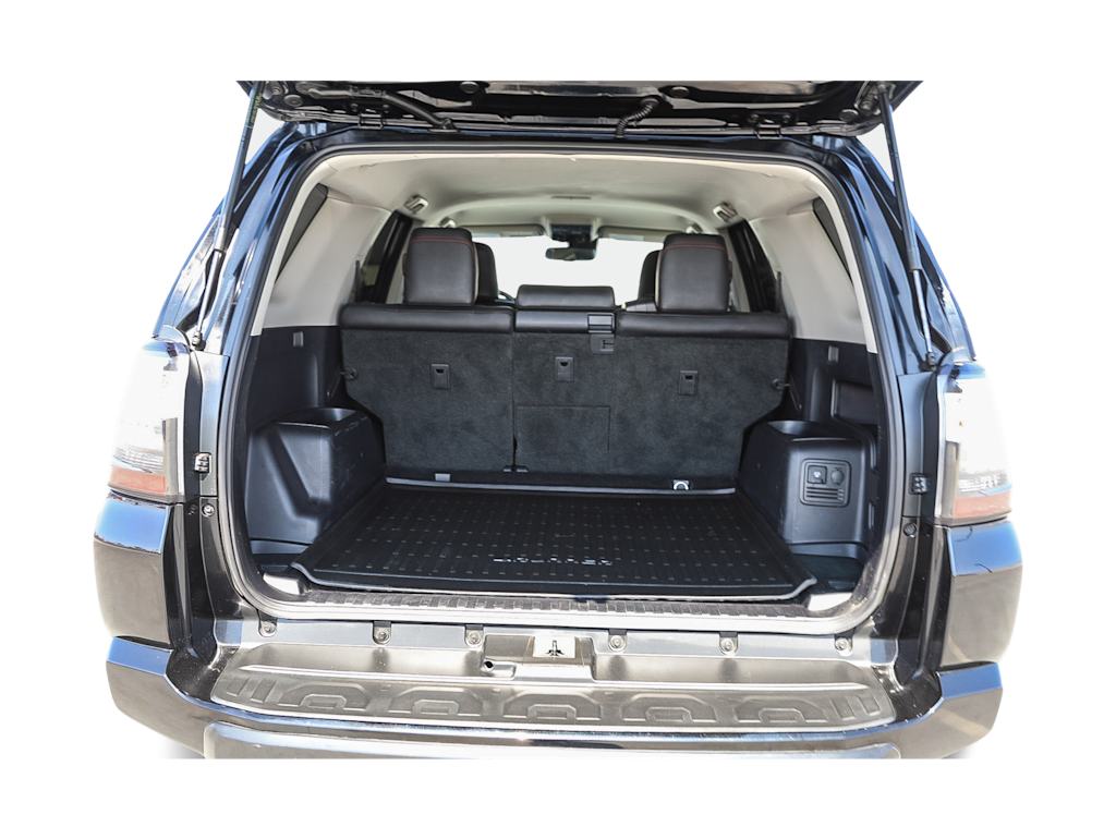 Thumbnail: 2022 Toyota 4Runner - 16