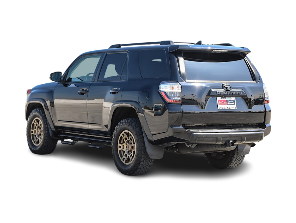 Thumbnail: 2022 Toyota 4Runner - 3