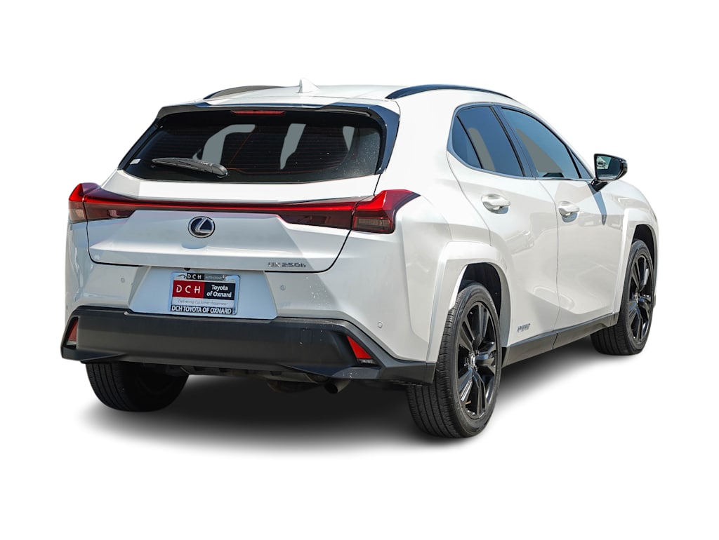 Thumbnail: 2021 Lexus UX - 20
