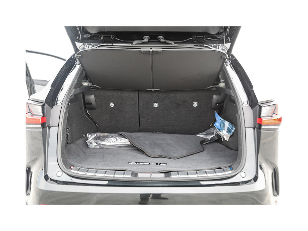 Thumbnail: 2024 Lexus ES - 15