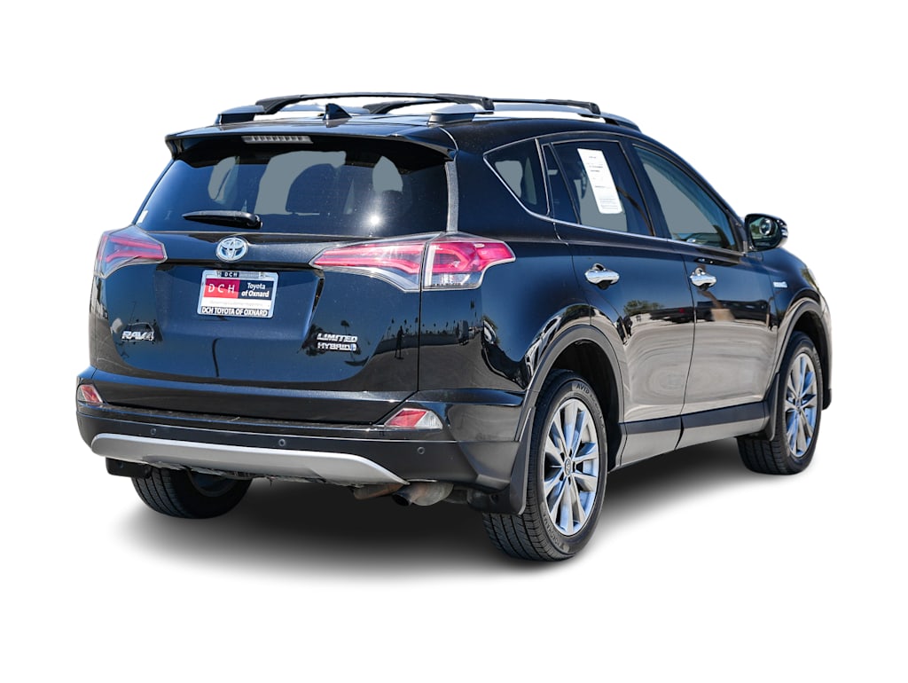 Thumbnail: 2018 Toyota RAV4 - 20