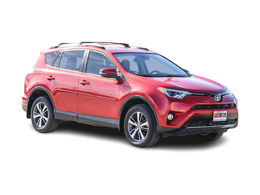 2017 Toyota RAV4 XLE 18