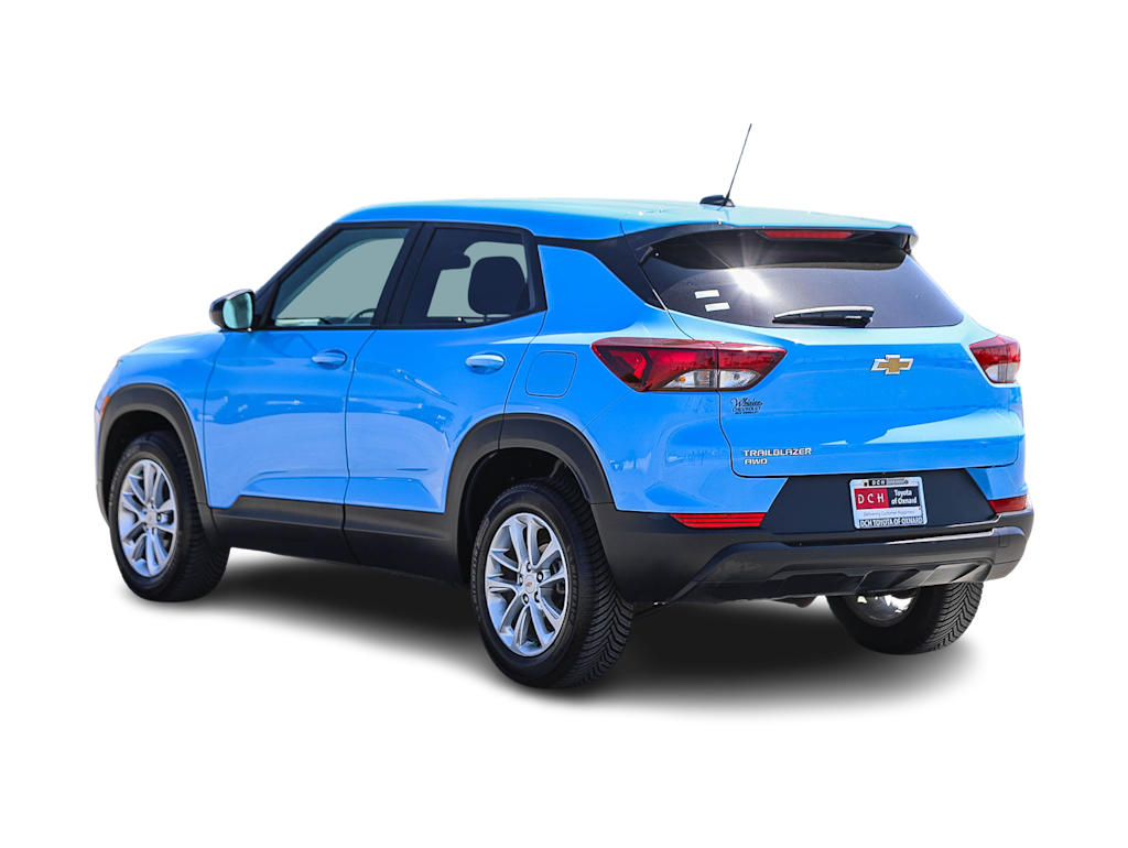 Thumbnail: 2024 Chevrolet TrailBlazer - 3