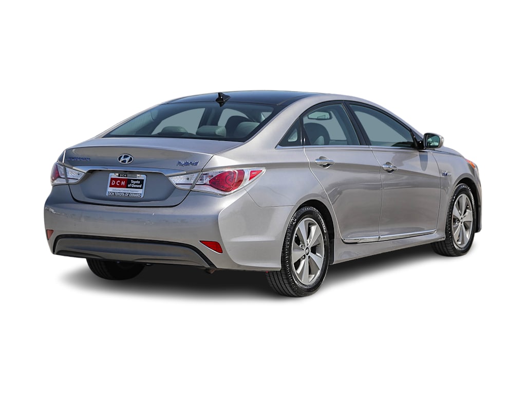 Thumbnail: 2012 Hyundai Sonata - 18