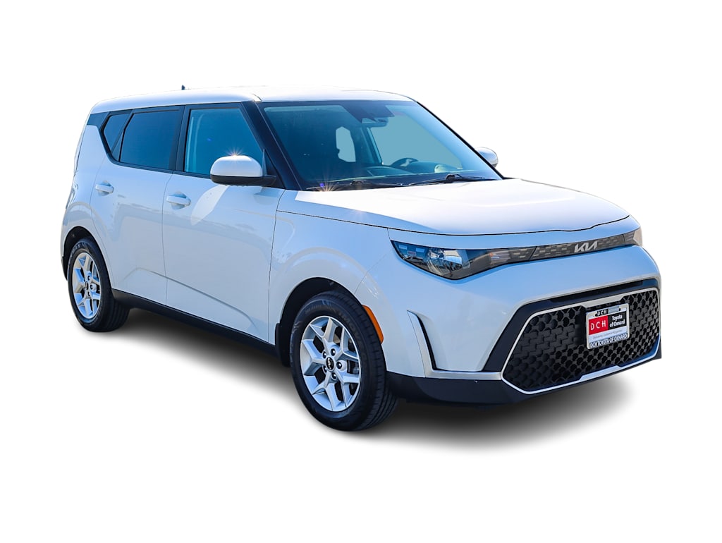 Thumbnail: 2023 Kia Soul - 17