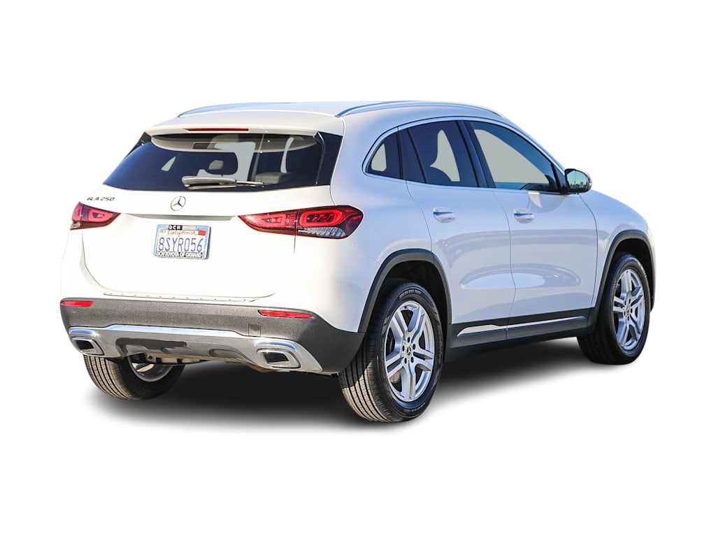 Thumbnail: 2021 Mercedes-Benz GLA - 18