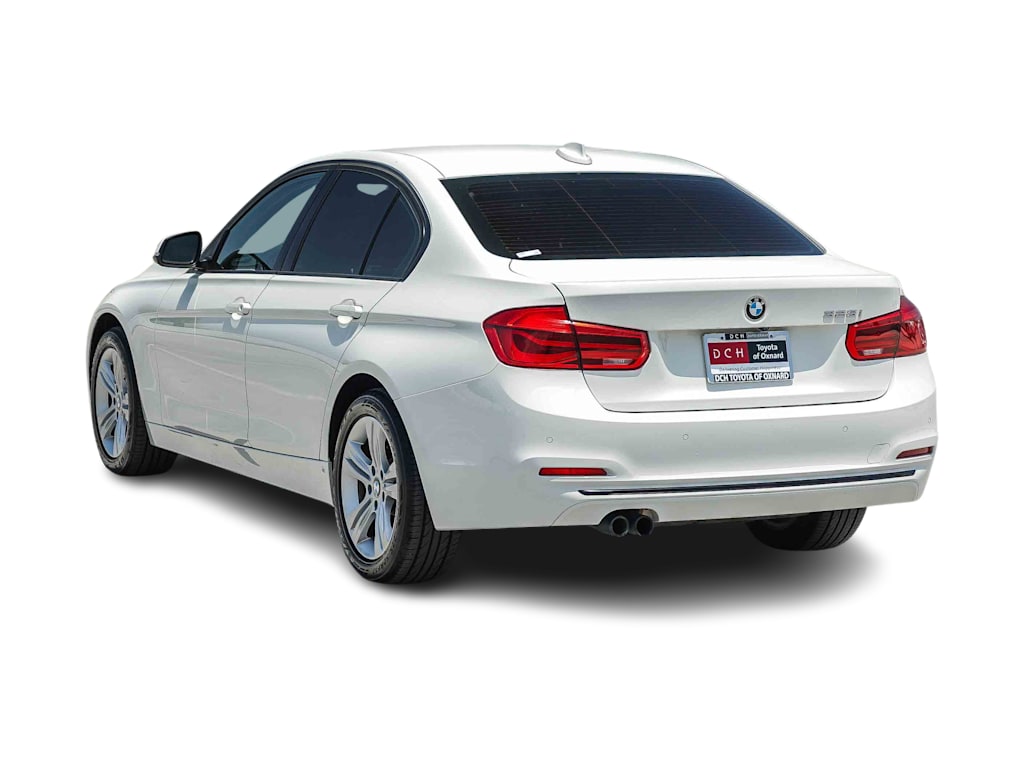 Thumbnail: 2016 BMW 3 Series - 3
