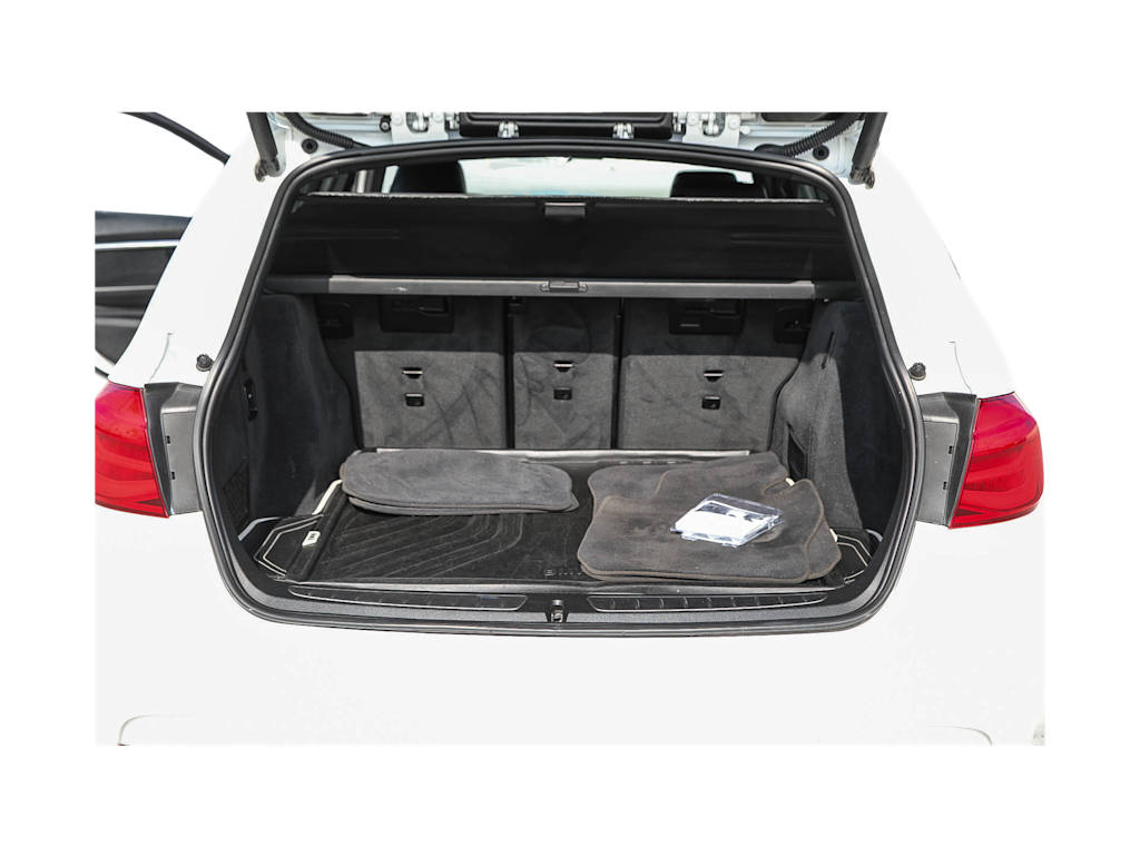 Thumbnail: 2016 BMW 3 Series - 16