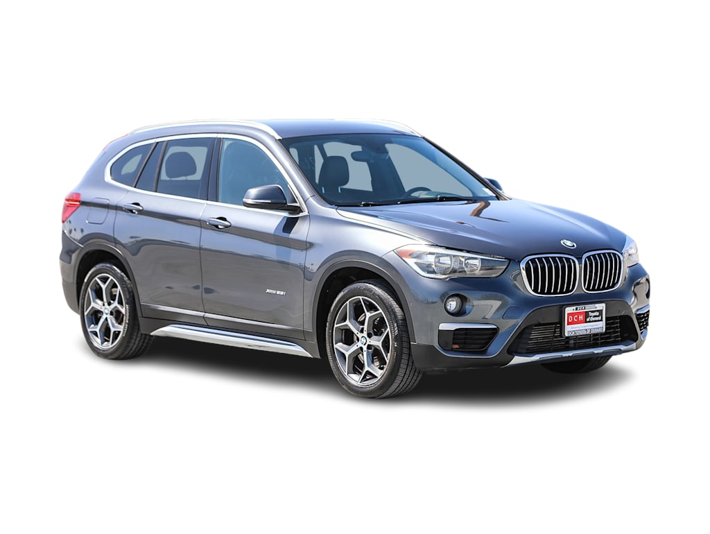 Thumbnail: 2016 BMW X1 - 17