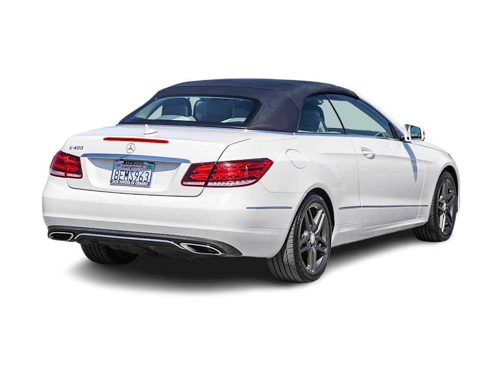 Thumbnail: 2015 Mercedes-Benz E-Class - 17