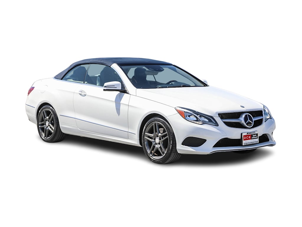 Thumbnail: 2015 Mercedes-Benz E-Class - 16