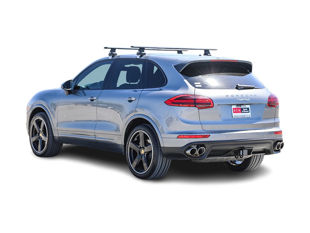 Thumbnail: 2018 Porsche Cayenne - 3
