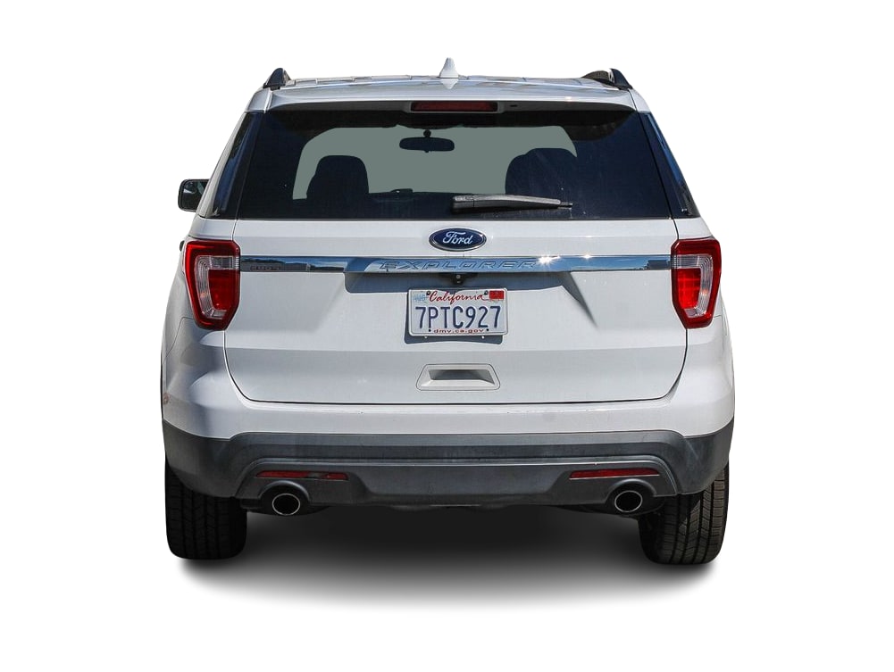 Thumbnail: 2016 Ford Explorer - 3
