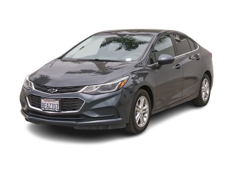 Used 2018 Chevrolet Cruze LT with VIN 1G1BE5SM4J7167762 for sale in Casper, WY